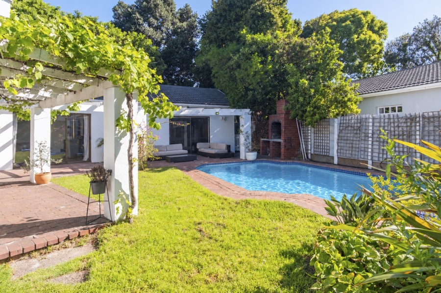 4 Bedroom Property for Sale in Tokai Western Cape